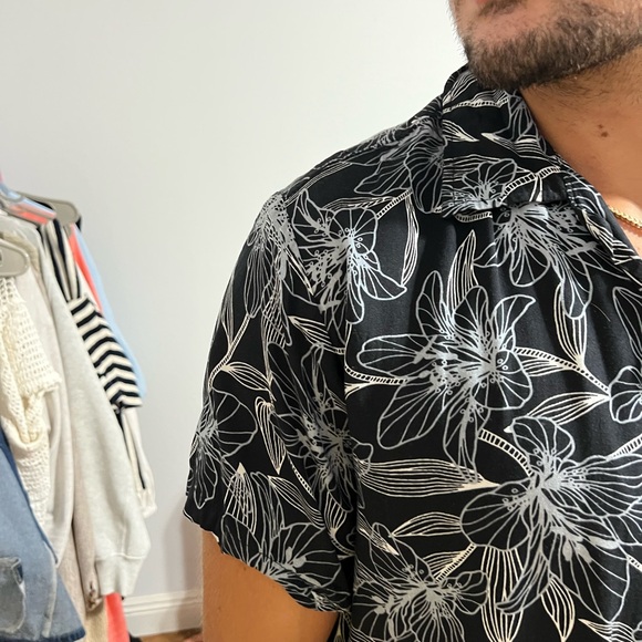 HAWAII button up shirt - Picture 6 of 14